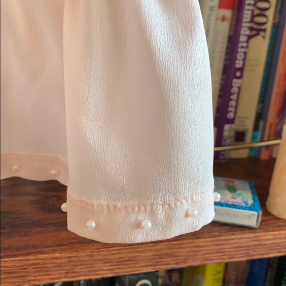 Blush Pink Top w/Petal Collar & Faux Pearl Trim - Picture 3 of 5